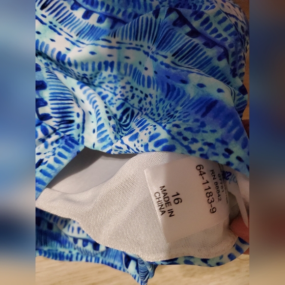 NEW bikini! - Picture 3 of 4